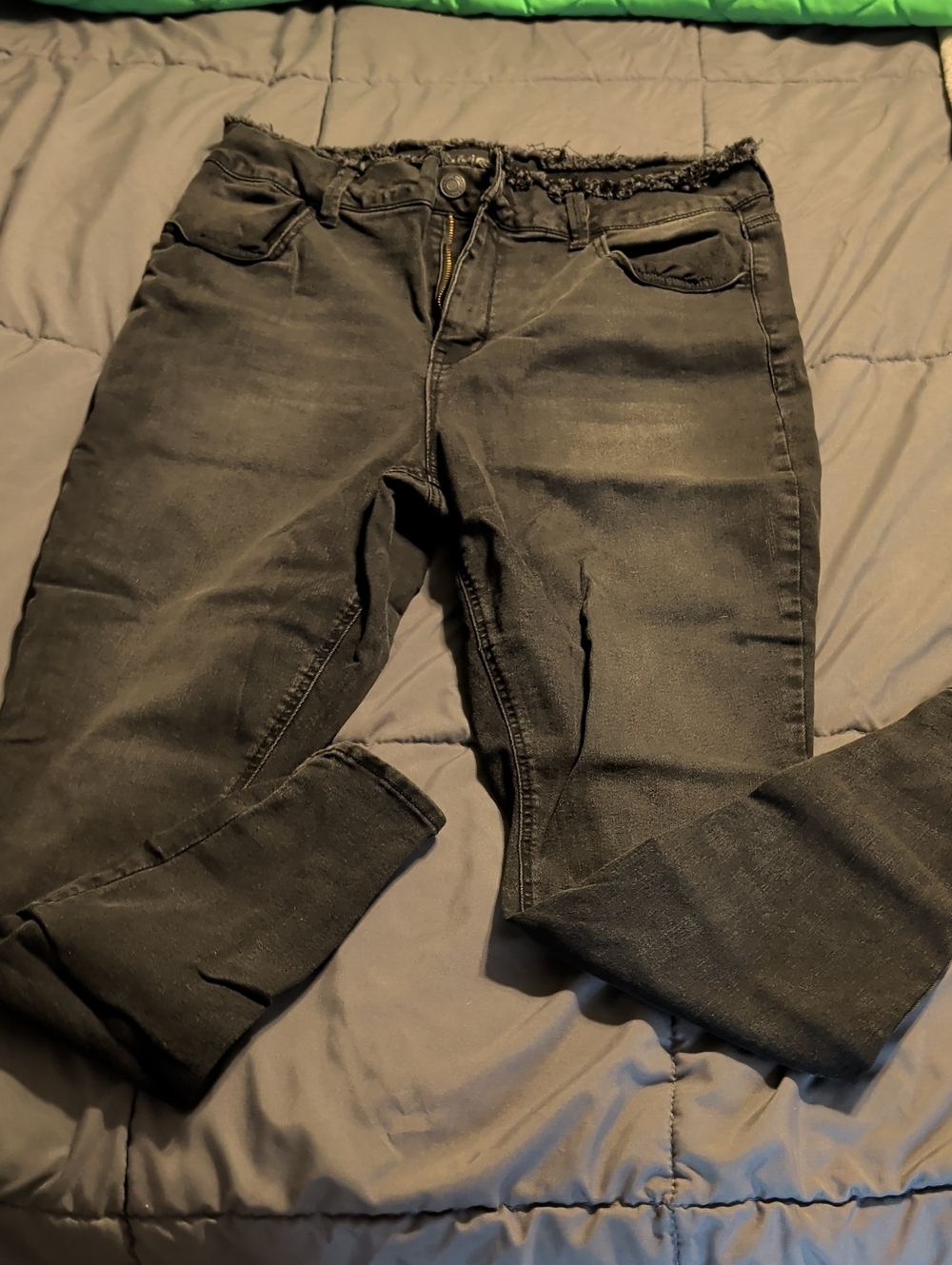 Maurices Black Frayed Waist Skinny Jeans XL Size Very Comfy